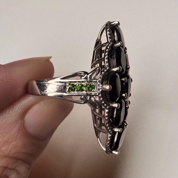Vintage 925 Sterling Silver Black Spinel Cluster Ring STS Green Accents Sz 6.75 - Picture 4 of 9